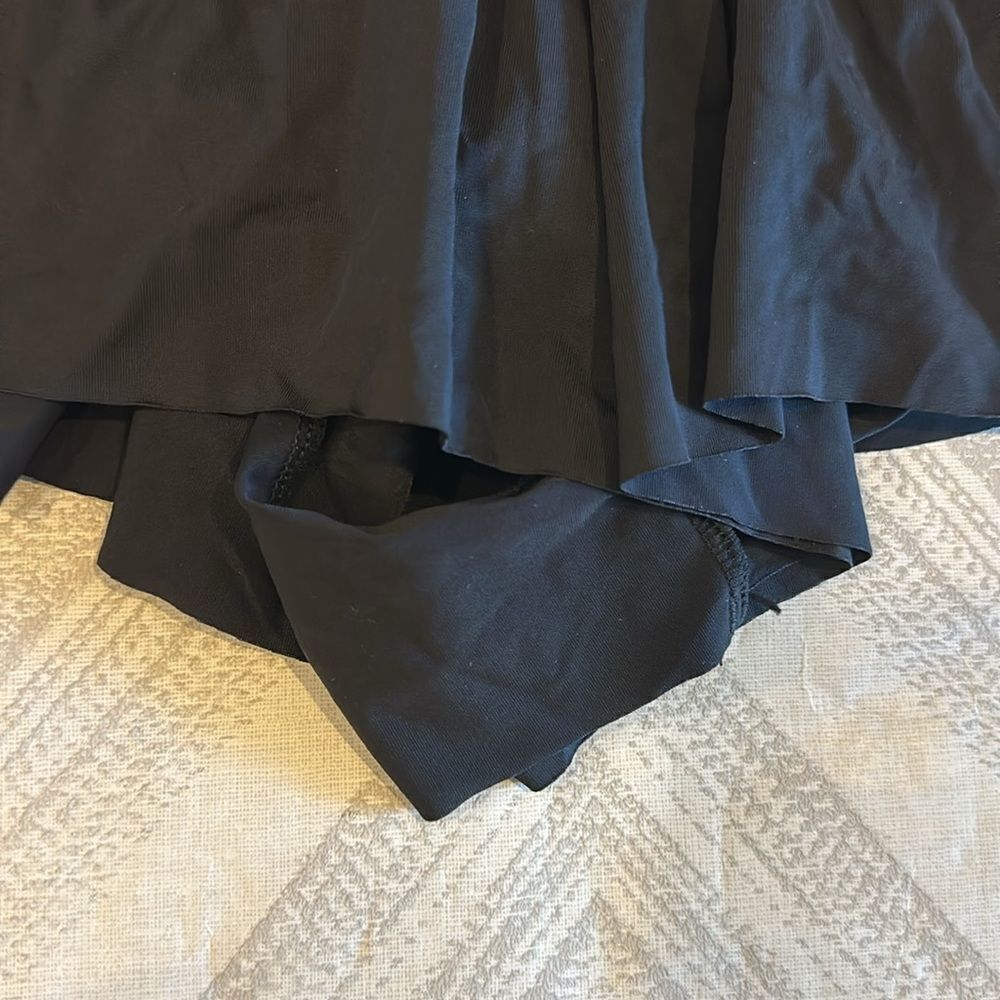 Katie J NYC Girls Black Flowy Drawstring Shorts - Size XS - Picture 3 of 6